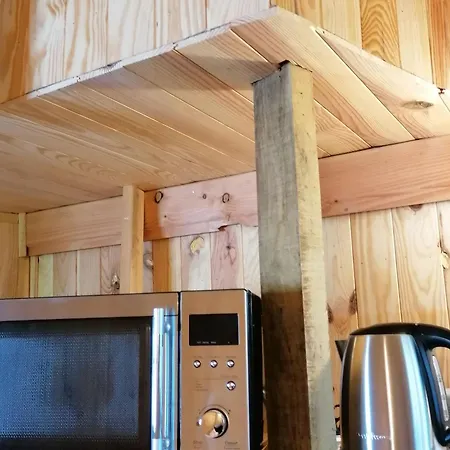 Couette-café Perchee Avec Terrasses, Salle De Bain, Kitchenette, Petit-dejeuner Inclus Et Acces Piscine. - Fr-1-600-233 *