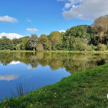 Perchee Avec Terrasses, Salle De Bain, Kitchenette, Petit-dejeuner Inclus Et Acces Piscine. - Fr-1-600-233 Izé